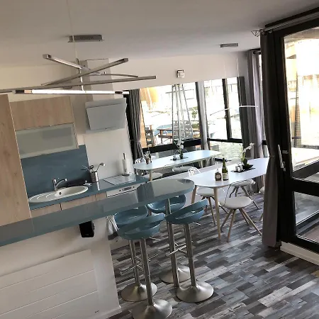 Marina 177 Appartement *